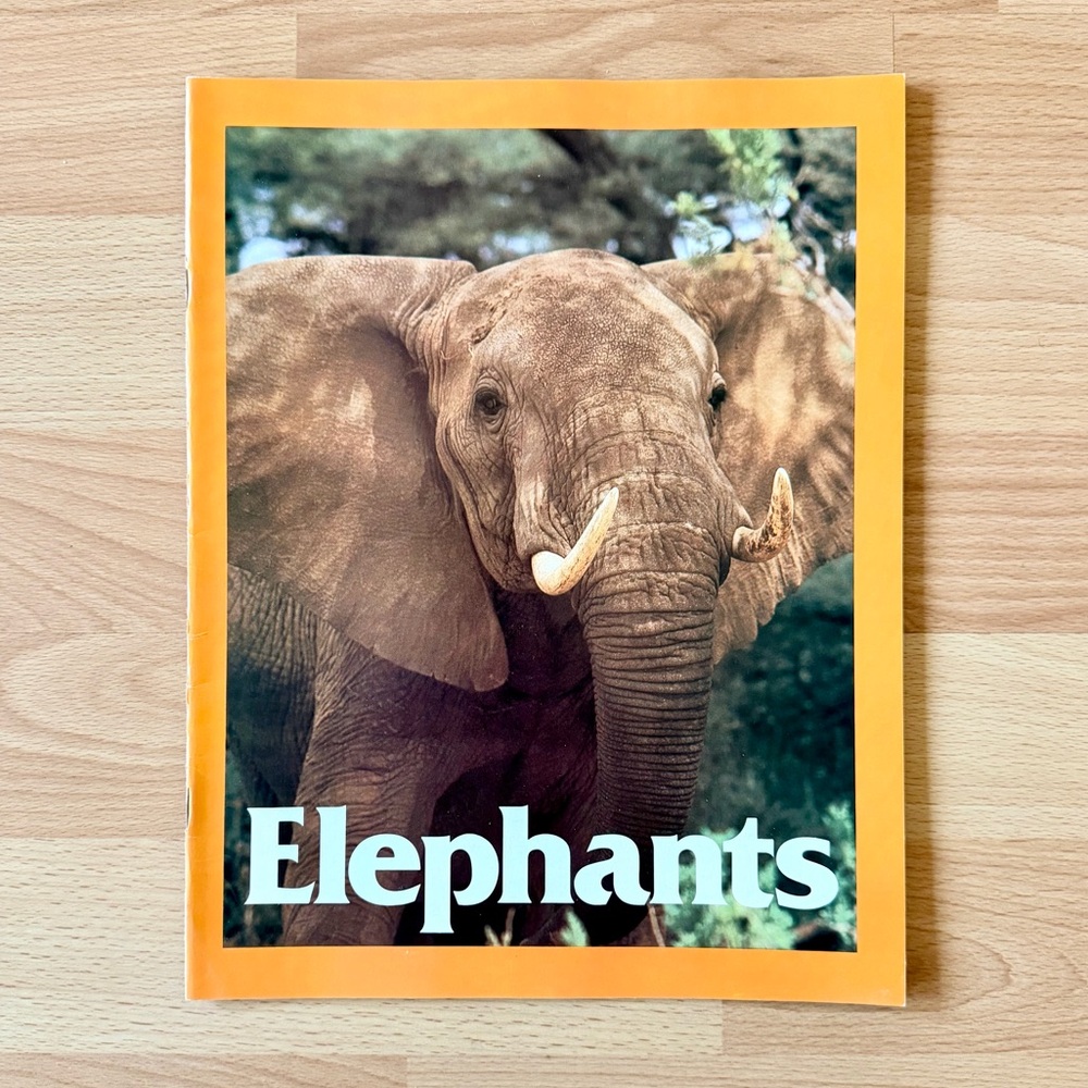 🐘1980 ZOOBOOKS ELEPHANTS